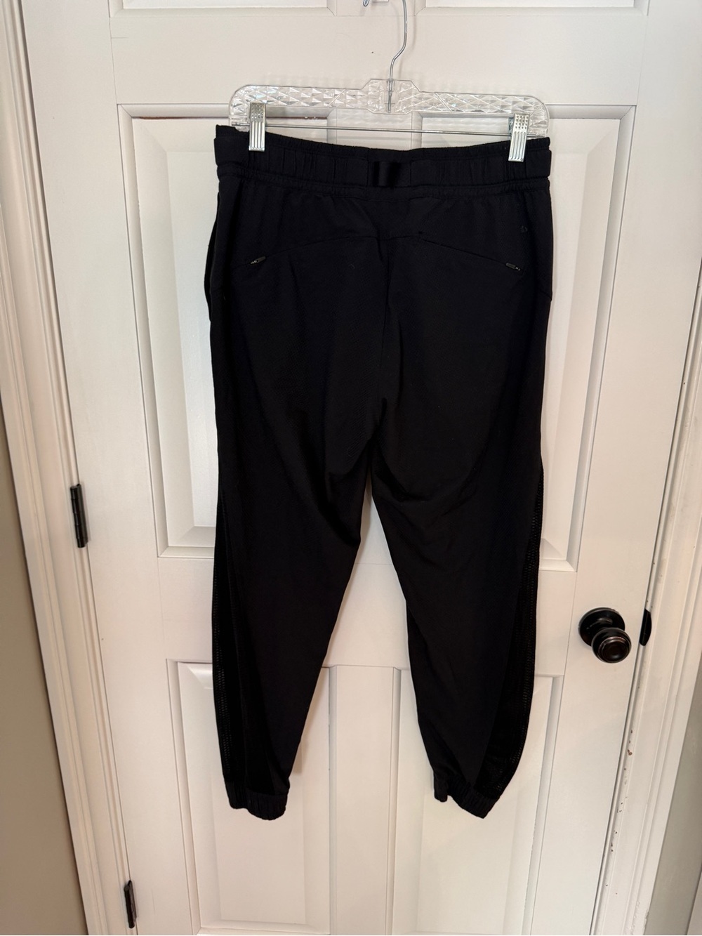 Athleta Quest Jogger Black Size 6 Lightweight Travel Hiking Pants 25410 - Picture 9 of 16